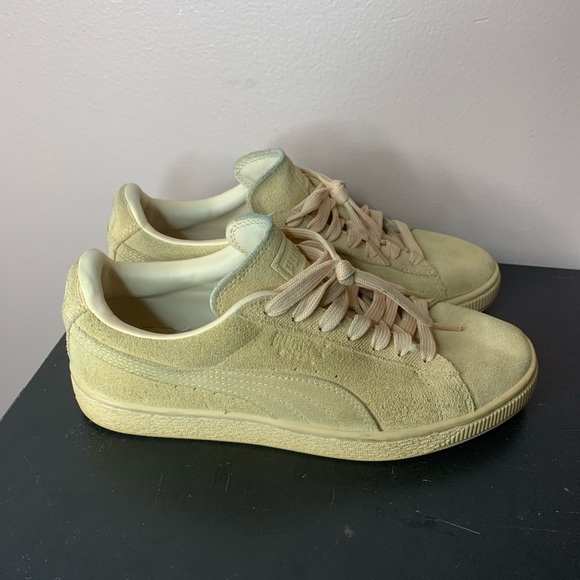 Nude Puma’s - Picture 4 of 5